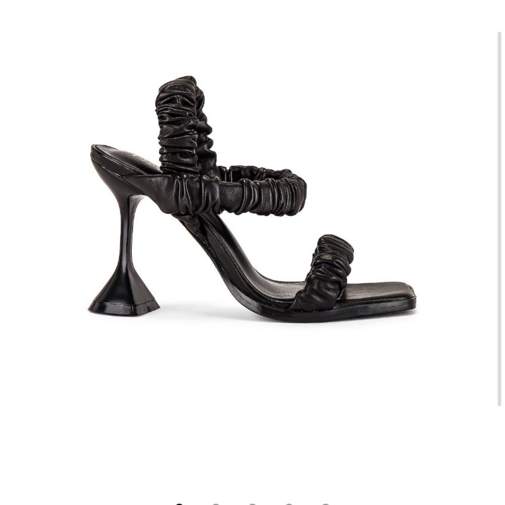 Raye heels